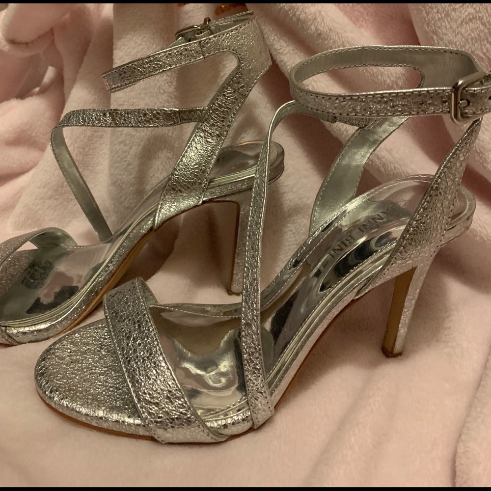 Silver Gianni Bini heels!